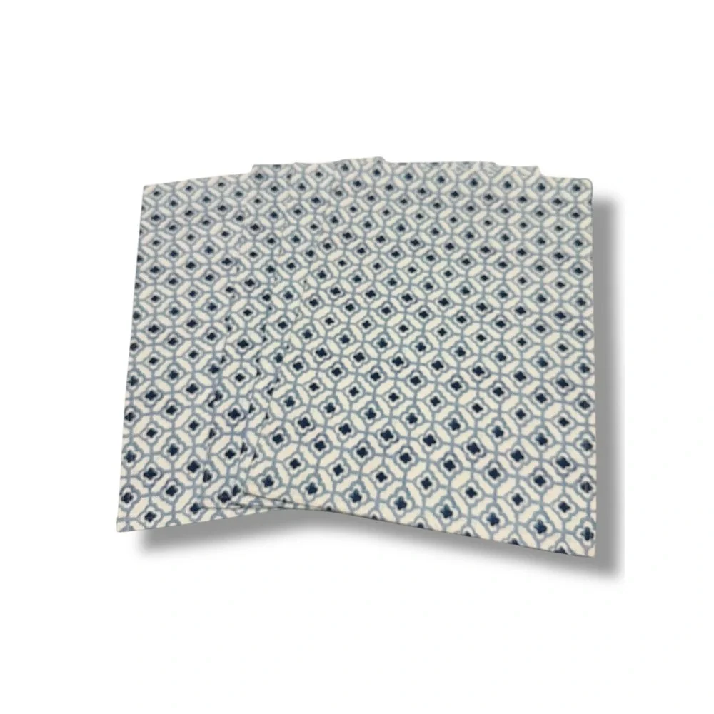 Set‎ of 4 Blue and White Quatrefoil Trellis Cloth Placemats Rectangular Dining